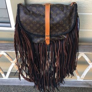 Louis Vuitton Saumur